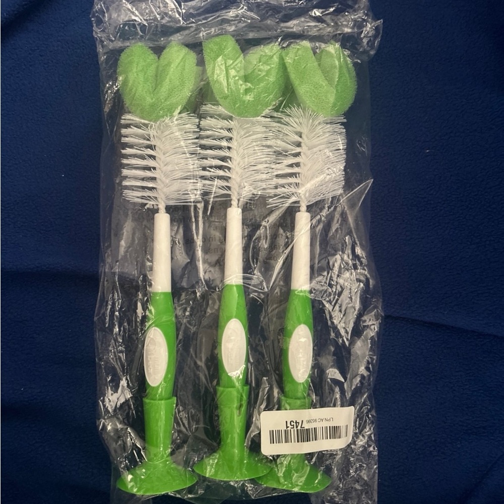 Mama Bear Bottle Brushes